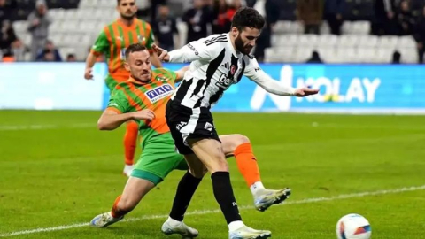 Alanyaspor ve Beşiktaş puanları paylaştı