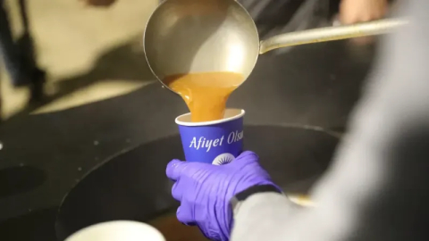 Büyükşehir’den final haftasında öğrencilere sıcak çorba ikramı