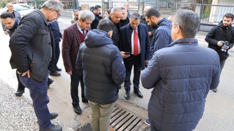 Manavgat Belediyesi selden etkilenen vatandaşları yalnız bırakmıyor