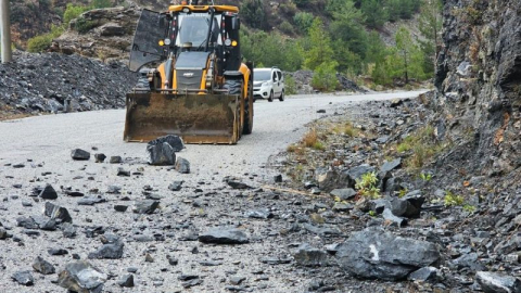 Akseki Çimi Yaylası'nda mahsur kalan vatandaşlar kurtarıldı