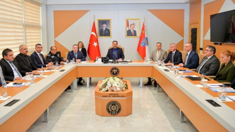 Yılsonu Değerlendirme Toplantısı'nda yılbaşı tedbirleri de ele alındı