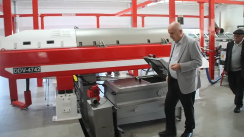 Doğançam Zeytinyağı Fabrikası makinaları için 100. yıla özel renk