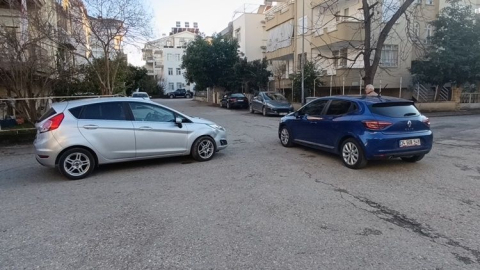 Aynı anda durup aynı anda hareket etmek kazaya yol açtı