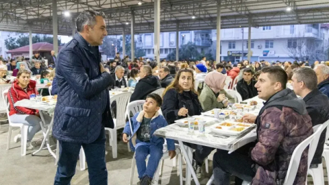 Başkan Kara, iftarını vatandaşlarla açtı
