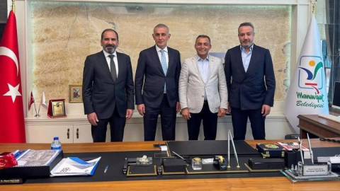 Futbol Federasyonu başkanından Manavgat Belediye başkanına ziyaret