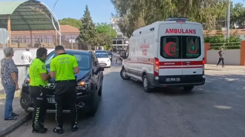 Alman kadının kullandığı otomobil Hisar Caddesi'nde kadın yayaya çarptı