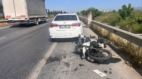 Otomobille çarpışan motosiklet sürücüsü hastanede hayatını kaybetti