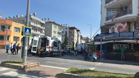 Çetin Emeç Caddesi'nde motosiklet ile otomobil çarpıştı