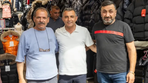 Manavgat Belediye Başkanı Kara, Perşembe Pazarı'nda halkla buluştu