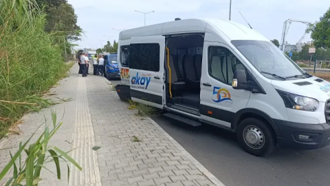 Yolcu otobüsü tur aracına çarptı; Alman turist ve tur aracı şoförü yaralandı