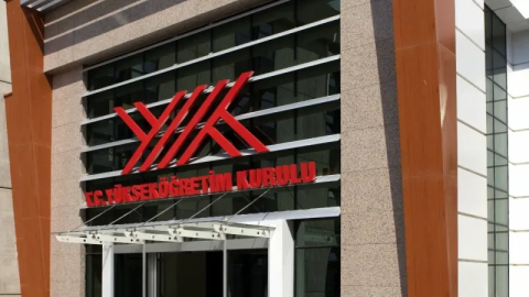 Disiplin cezası alanlar Yatay Geçiş başvurusu yapamayacak