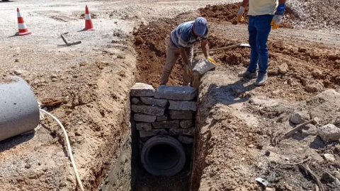 Manavgat Belediyesi’nden altyapı ve yol bakım çalışmaları