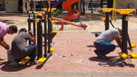 Yeşil alanlarda bakım ve onarım çalışmaları sürüyor