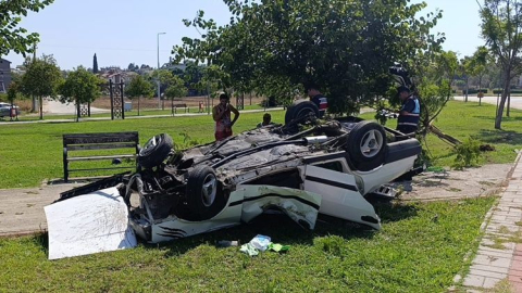 Manavgat'taki kazada parçalanan araçtan sağ kurtuldu