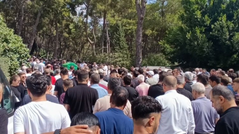 Alperen hoca son yolculuğuna Kavaklı Mezarlığı'ndan uğurlandı