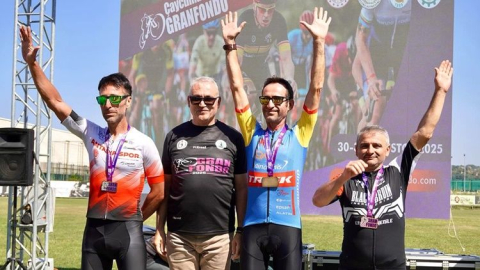 Antalyaspor bisiklette madalyalarla ilerliyor