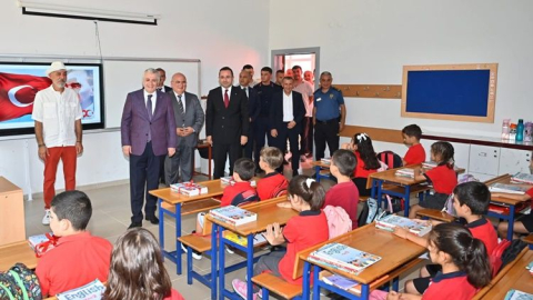 Manavgat Kaymakamı Adil Karataş: “Doğru bir insan olmaya gayret edin”