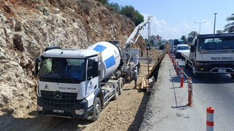 Manavgat Çevreyolunda sel baskınları sona erecek
