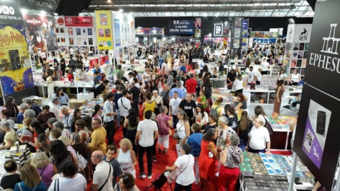 Antalya Kitap Fuarı kapılarını açtı: 10 gün boyunca açık olacak
