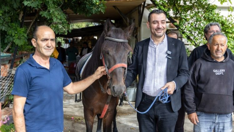 Başkan Vekili Çiçek'ten Rahvan At Yarışları öncesi ziyaret