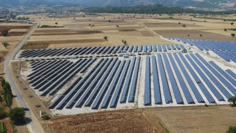 Büyükşehir yenilenebilir enerji yatırımları ile gücüne güç katıyor