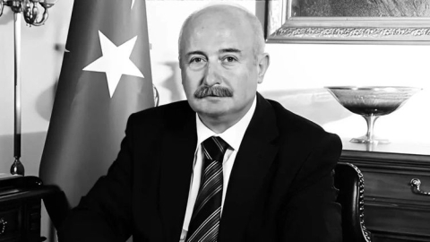 Eski Antalya Valisi Alaaddin Yüksel yaşamını yitirdi