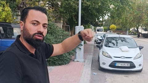 Yaya yolunu kapatan bitkiler ve direk kazaya yol açtı