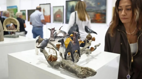 Antalya'da 102 sanatçıdan 102 eserlik sergi