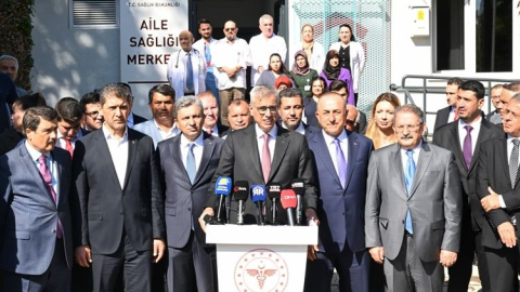 Sağlık Bakanı Prof. Dr. Kemal Memişoğlu, Antalya Valiliği’ni ziyaret etti