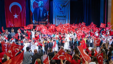 Manavgat Belediyesi Eğitim Kurumları'nda Cumhuriyet coşkusu
