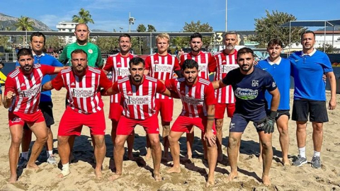 Çimhan Manavgat Belediyespor süper finallere farklı başladı
