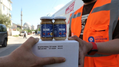 Büyükşehir’den bin 569 bebeğe 47 bin 910 kavanoz mama