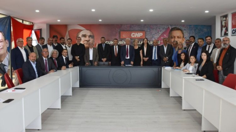 CHP Antalya İl Yönetimi'nde görev dağılımı yapıldı