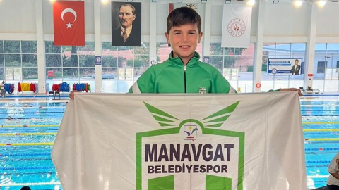 Manavgatlı yüzücülerden önemli başarılar