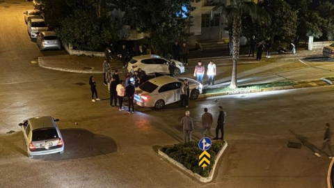 Yunus Emre Caddesi’nde otomobiller çarpıştı