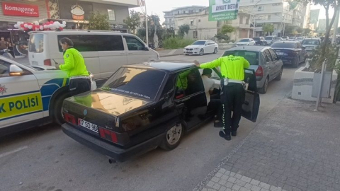 Araçta yüksek sesli müzik yayına ağır ceza