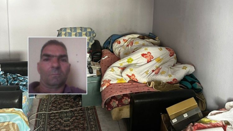 Mahalleyi koku sarınca yatağında ölü bulundu