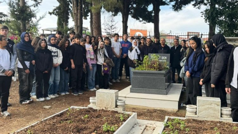 Öğrencilerinden Turgut ve Fatma Şen’in mezarına ziyaret