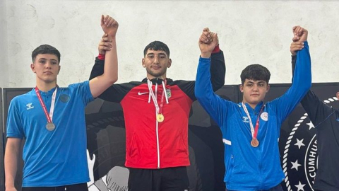 Manavgat'ın güreşçilerinden Antalya seçmelerinde üç şampiyonluk