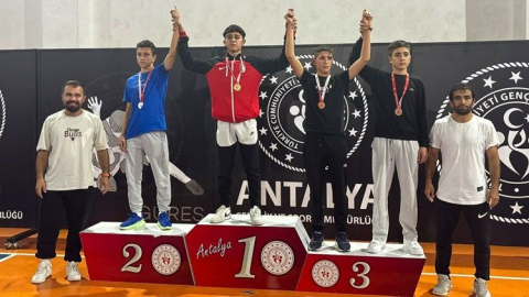 U17 Serbest Güreş İl Seçmeleri’ne Manavgat Belediyesi damgası