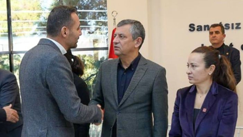 Başkan Vekili Çiçek, Durbay ailesinin acısını paylaştı