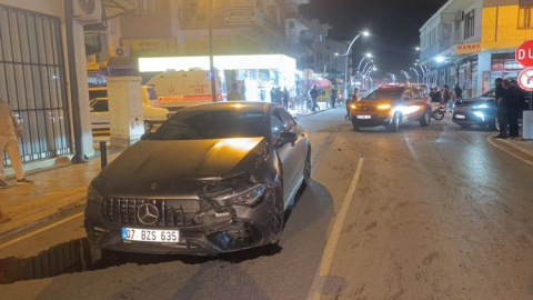 Manavgat'ta dur tabelasına uymayan alkollü sürücü kazaya neden oldu: 2 çocuk yaralı