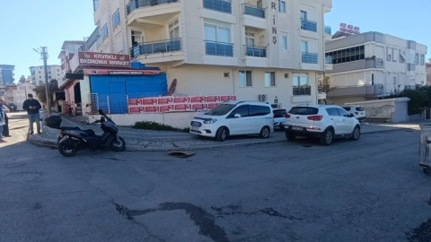 Kasaplar Mahallesi'nde trafik kazası: Motosikletteki yolcu yaralandı