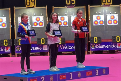 Manavgatlı Ada Şahin okçulukta dünya üçüncüsü oldu