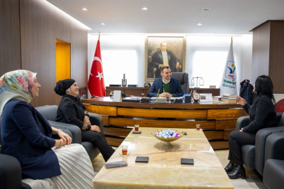 Manavgat'ın kadın muhtarlarından Manavgat Belediyesi'ne ziyaret