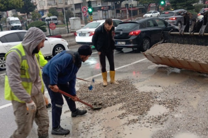 Antalya Büyükşehir’den yağışın olumsuzluklarına anında müdahale