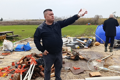 Hortum Büklüce Mahallesi’nde konteyneri 50 metre savurdu