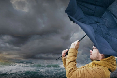 Denizde fırtına mesaisi: Kaş-Anamur hattı alarmda