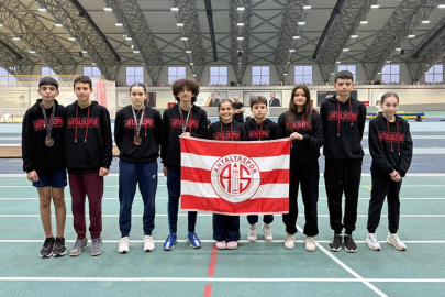 Antalyasporlu genç atletlerden Bursa’da 3 madalya