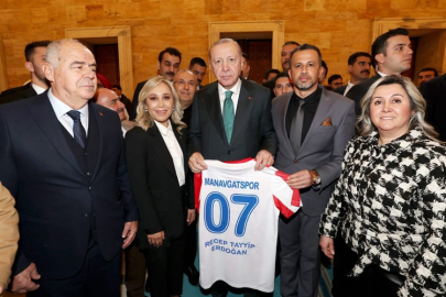 Milletvekili Çokal ve AK Parti heyeti Manavgat’ın gururunu Başkent’e taşıdı